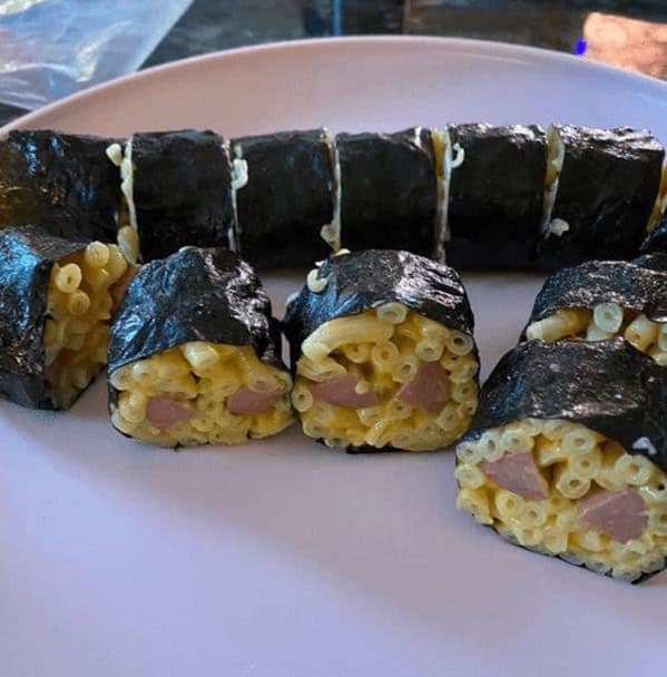 cursed food, weird food combinations, food disasters, bizarre food, food fails, cursed images, unsettling food pictures, odd food pairings, gross food memes