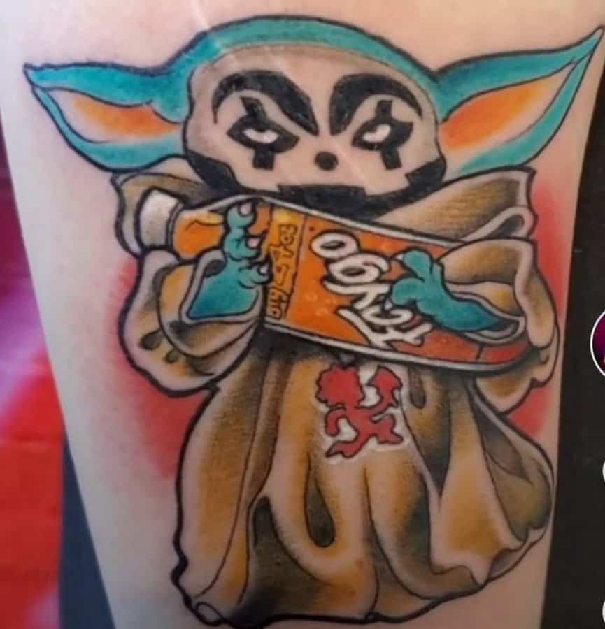 weird tattos, crazy tattoos, insane tattoos, strange body art, unique ink, bizarre tattoos, odd tattoos, unusual body art